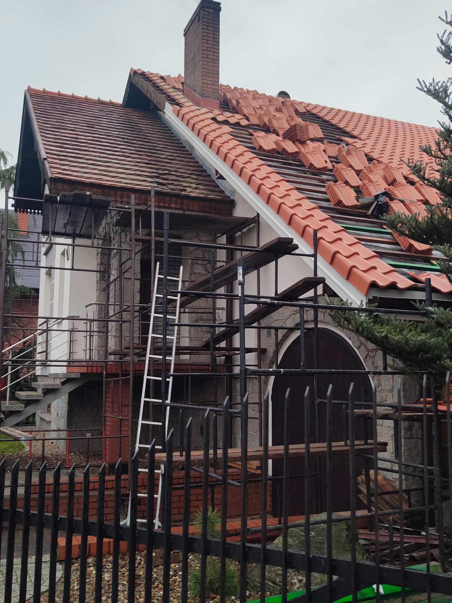 Wymiana pokrycia dachowego lokalizacja Krotoszyn