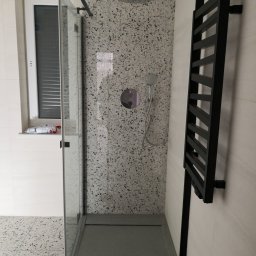 Montaż drzwi Brynica 3