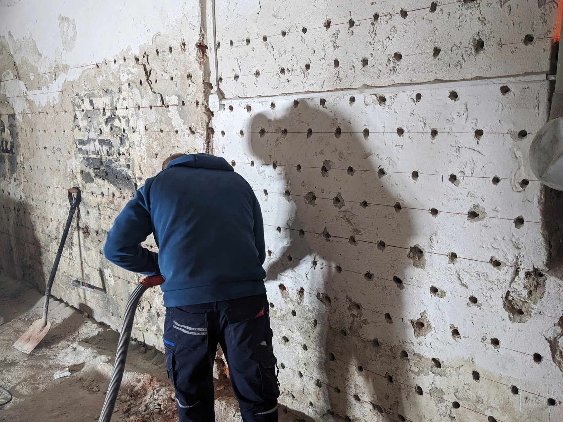 Osuszanie iniekcyjne ścian