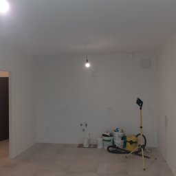 Malowanie mieszkań Rynia 3