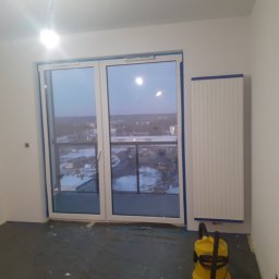 Malowanie mieszkań Rynia 4