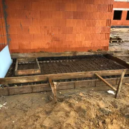 Szalunek pod schody betonowe ze zbrojeniem