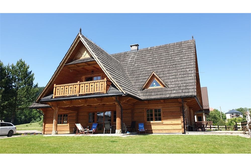 Inwestycyjny obiekt noclegowy z widokiem na Babią Górę w Zawoi