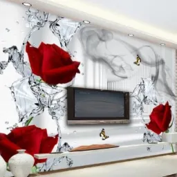 Fototapeta z motywem czerwonych róż i efektu wody na ścianie za telewizorem w nowoczesnym salonie.