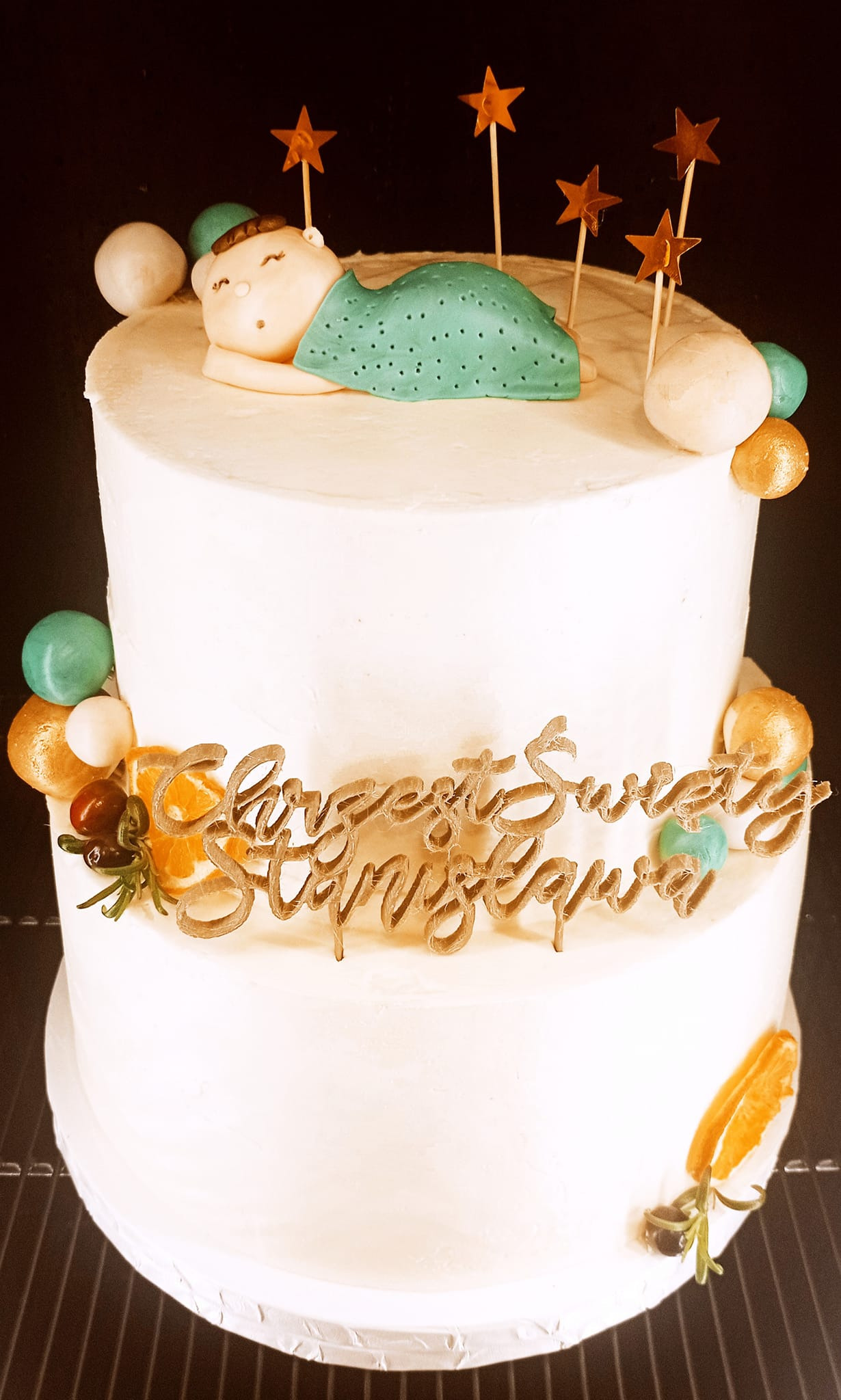 Tort piętrowy na Chrzest Święty