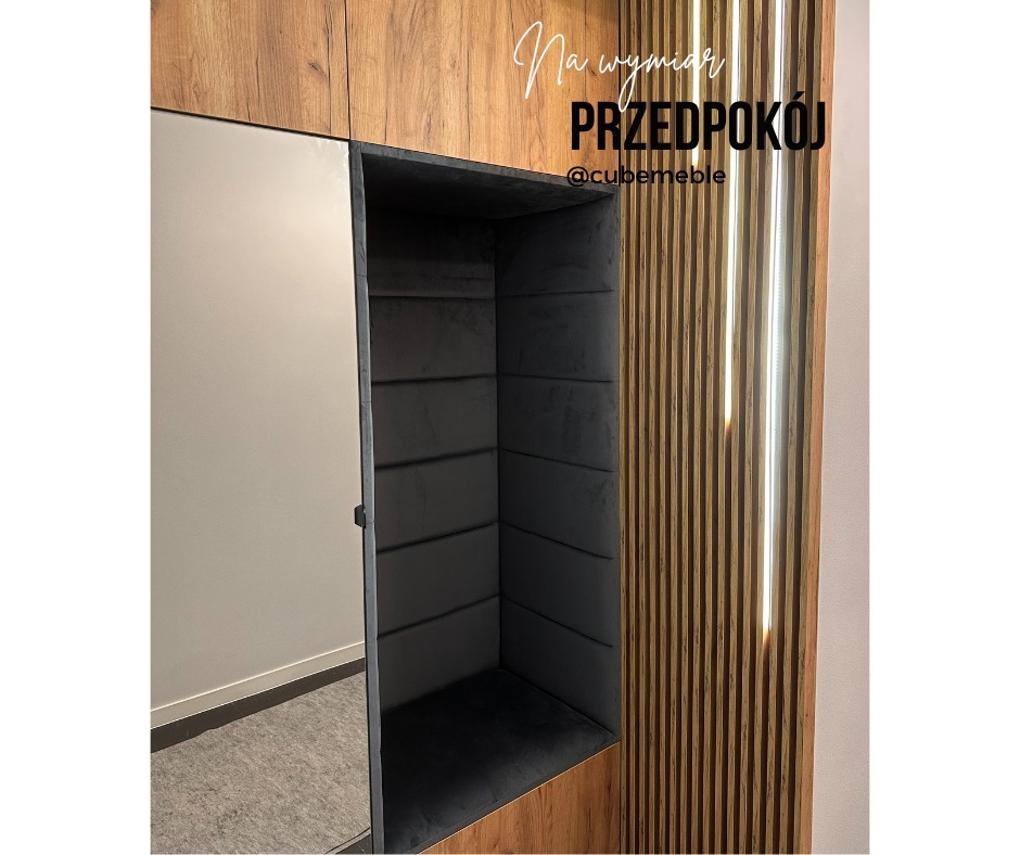 Przedpokój , tapicerka , lustro