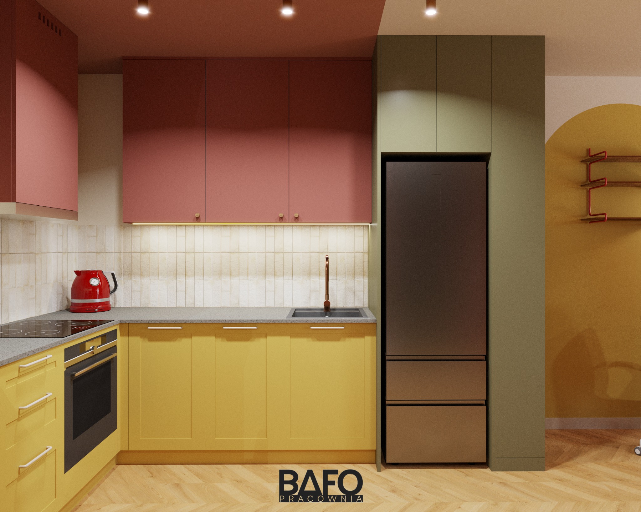 Kolorowa kuchnia z żółtymi szafkami dolnymi i różowymi górnymi, oświetlona listwą LED, z brązową lodówką i złotą armaturą. W tle dekoracyjna ściana.