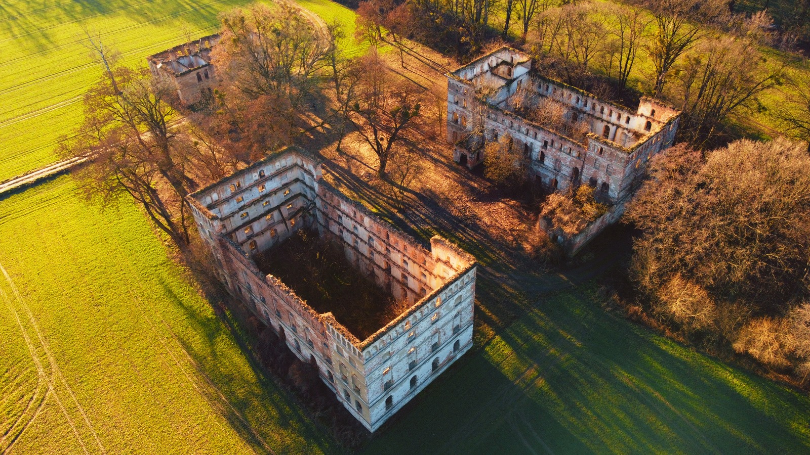 Może sesje w opuszczonych miejscach?