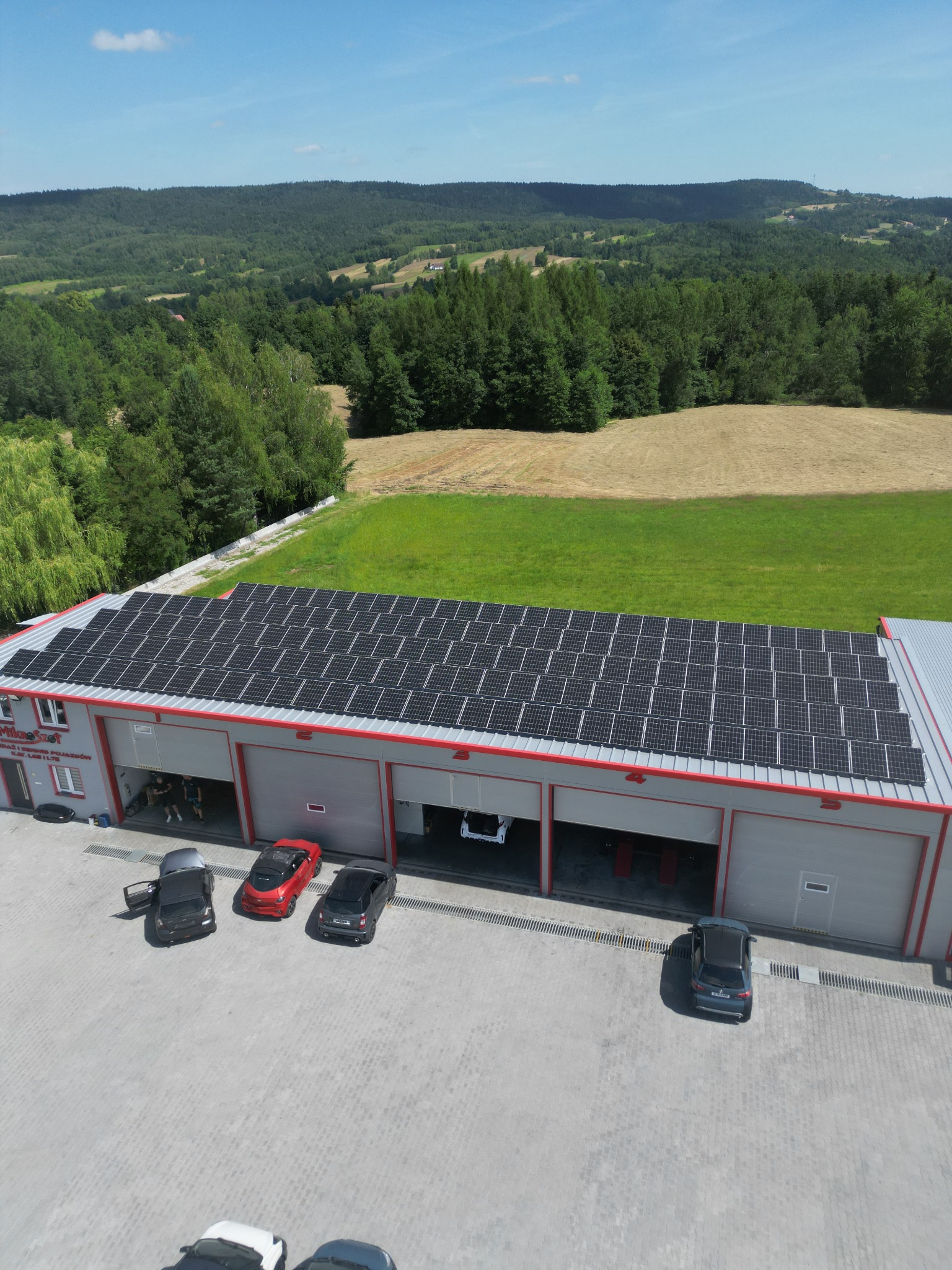 Instalacja 33 kw , hala warsztatowa