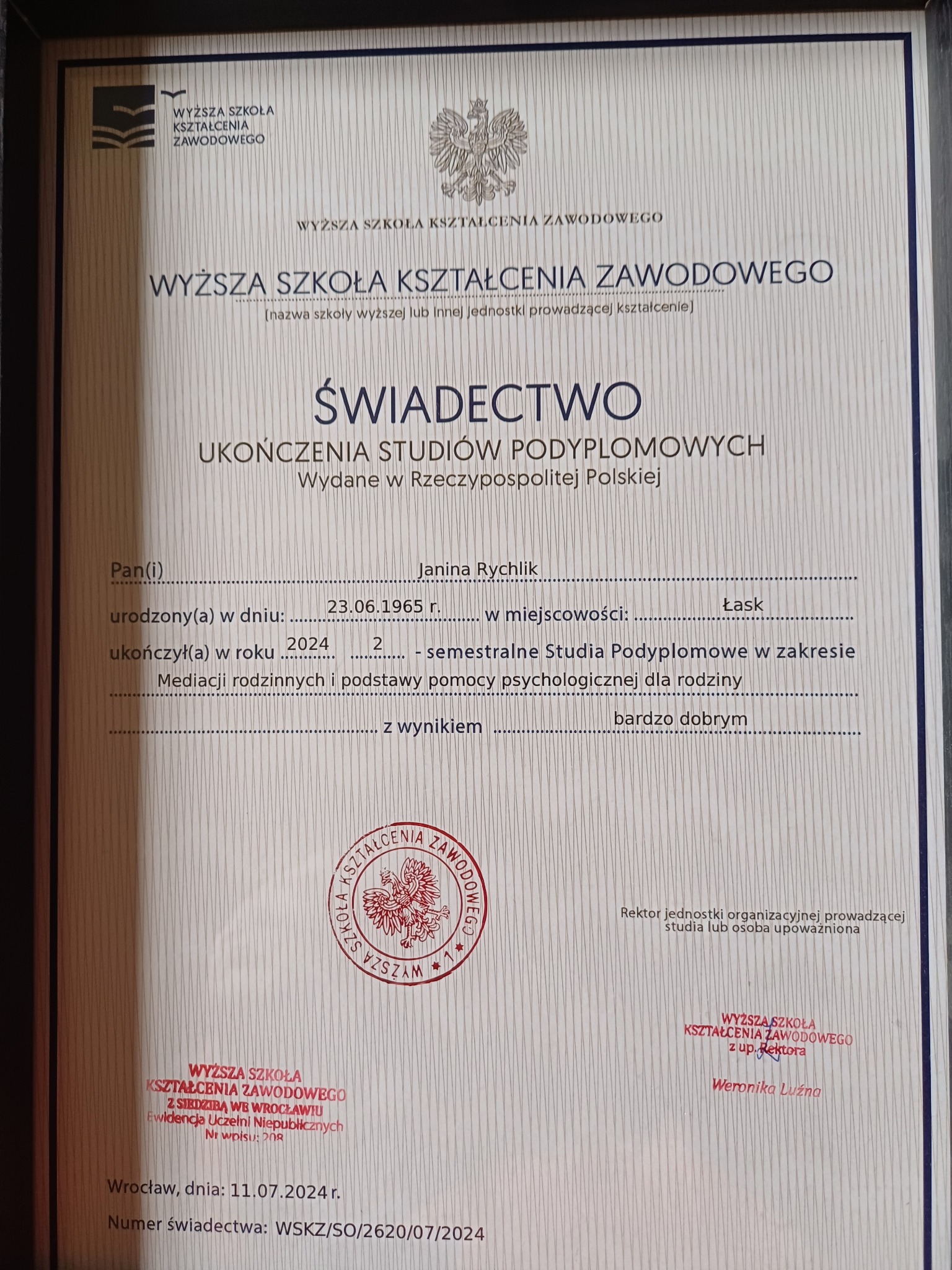 Świadectwo ukończenia studiów podyplomowych w zakresie mediacji rodzinnych