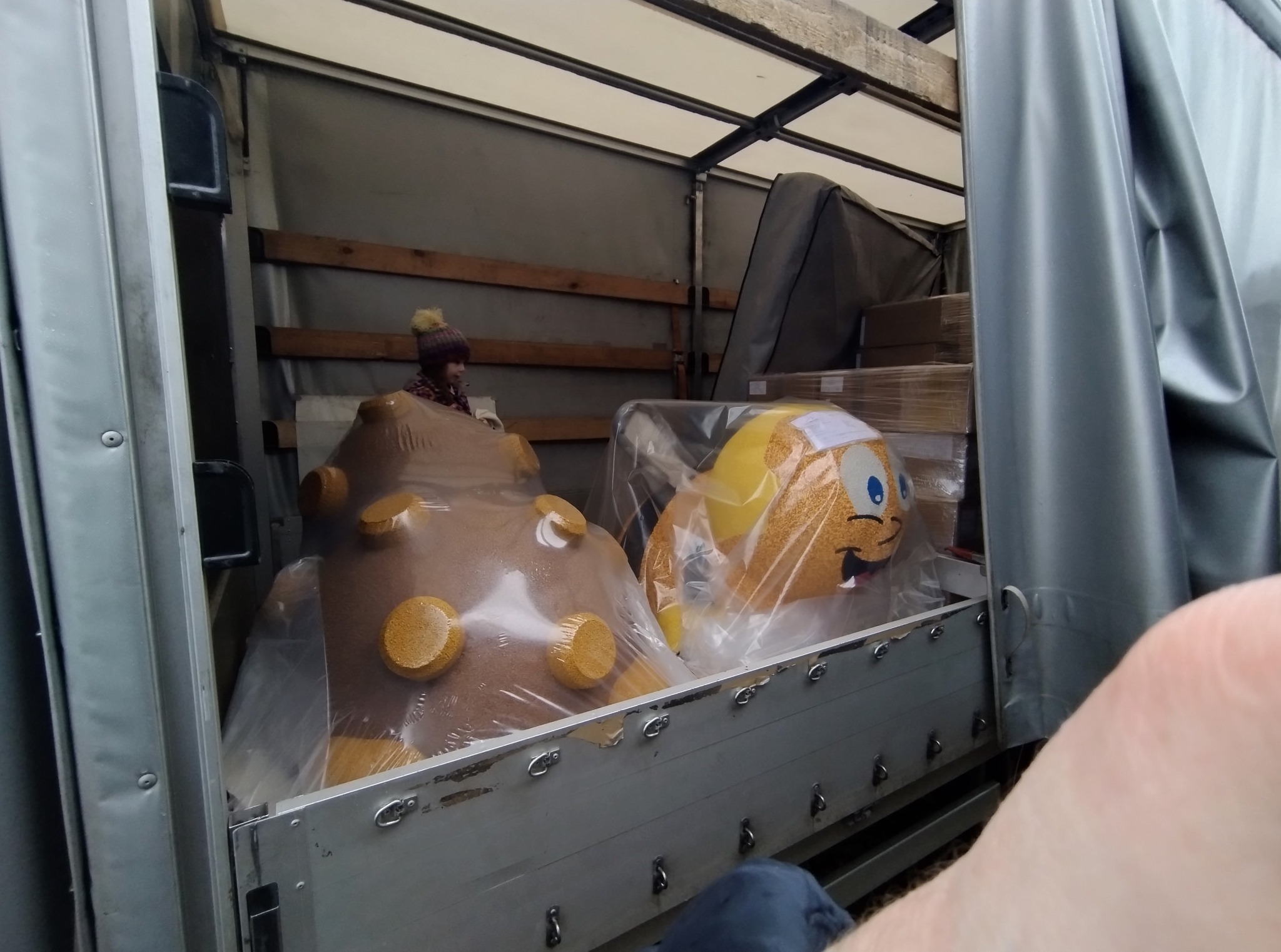 wozimy niestandardowe przesyłki