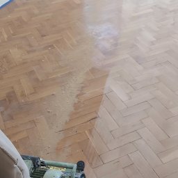 DGS - Cyklinowanie podlogi.