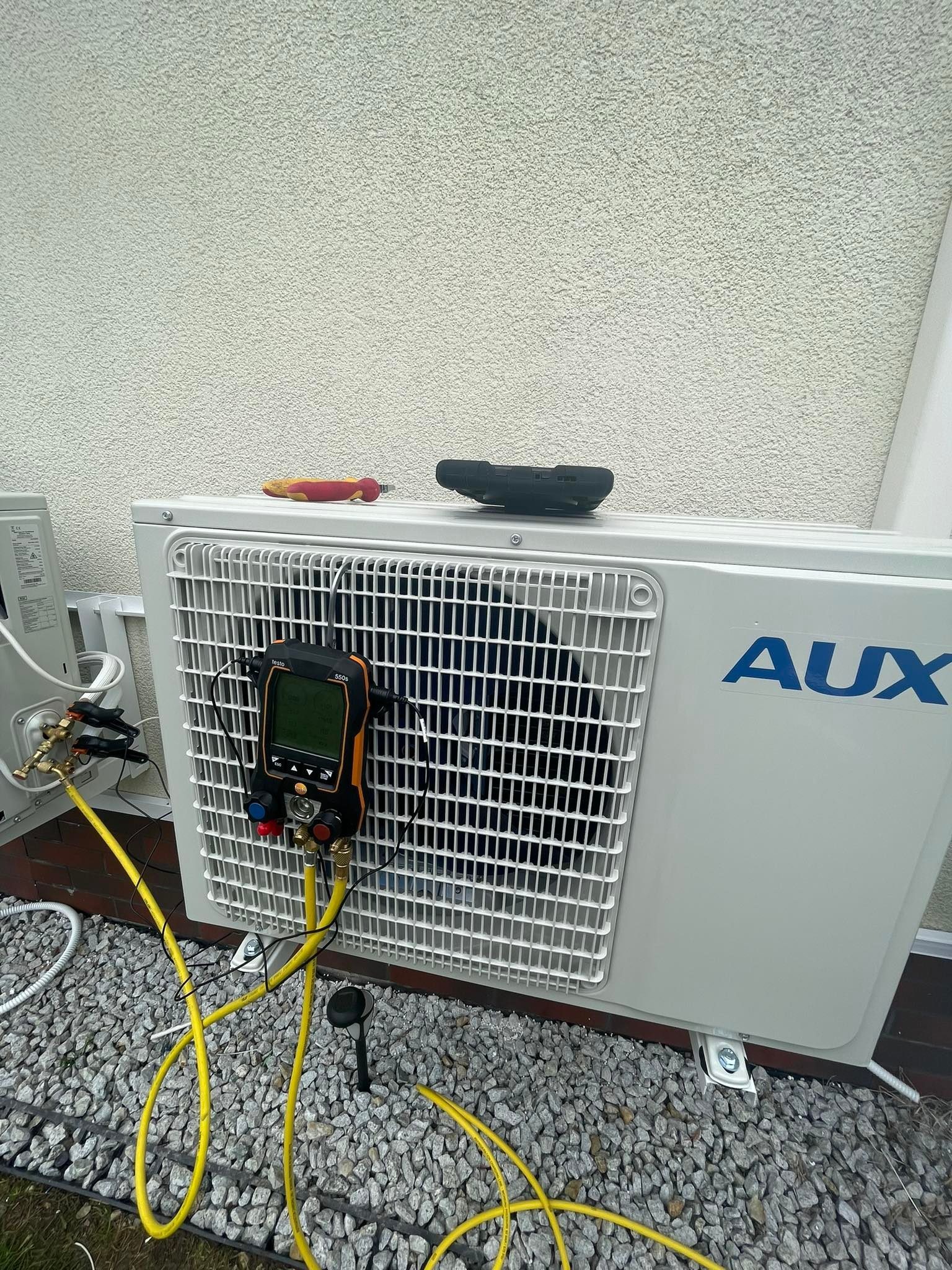 Przed każdym uruchomieniem testujemy jednostkę aby zapewnić bezawaryjne działanie na lata.