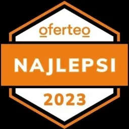 Pomarańczowo-białe logo Oferteo 'Najlepsi 2023' na czarnym tle.