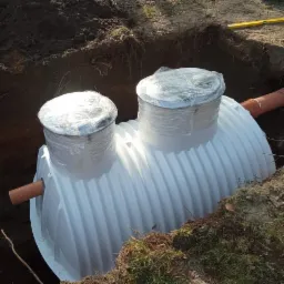 Montaż Przydomowej Oczyszczalni ścieków 2500L do 5-ciu osób