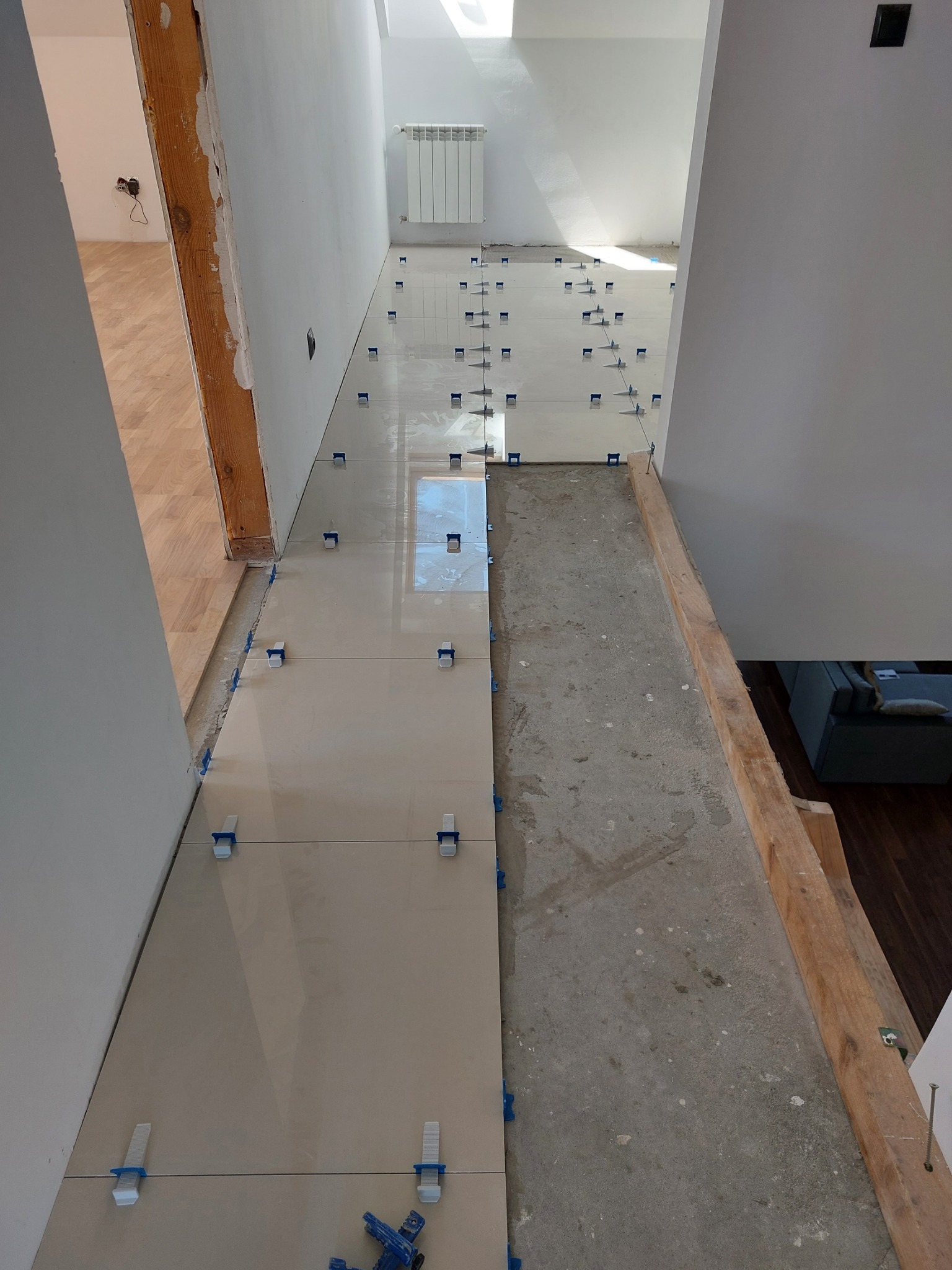 Gres polerowany 60/60cm ,fuga 2mm