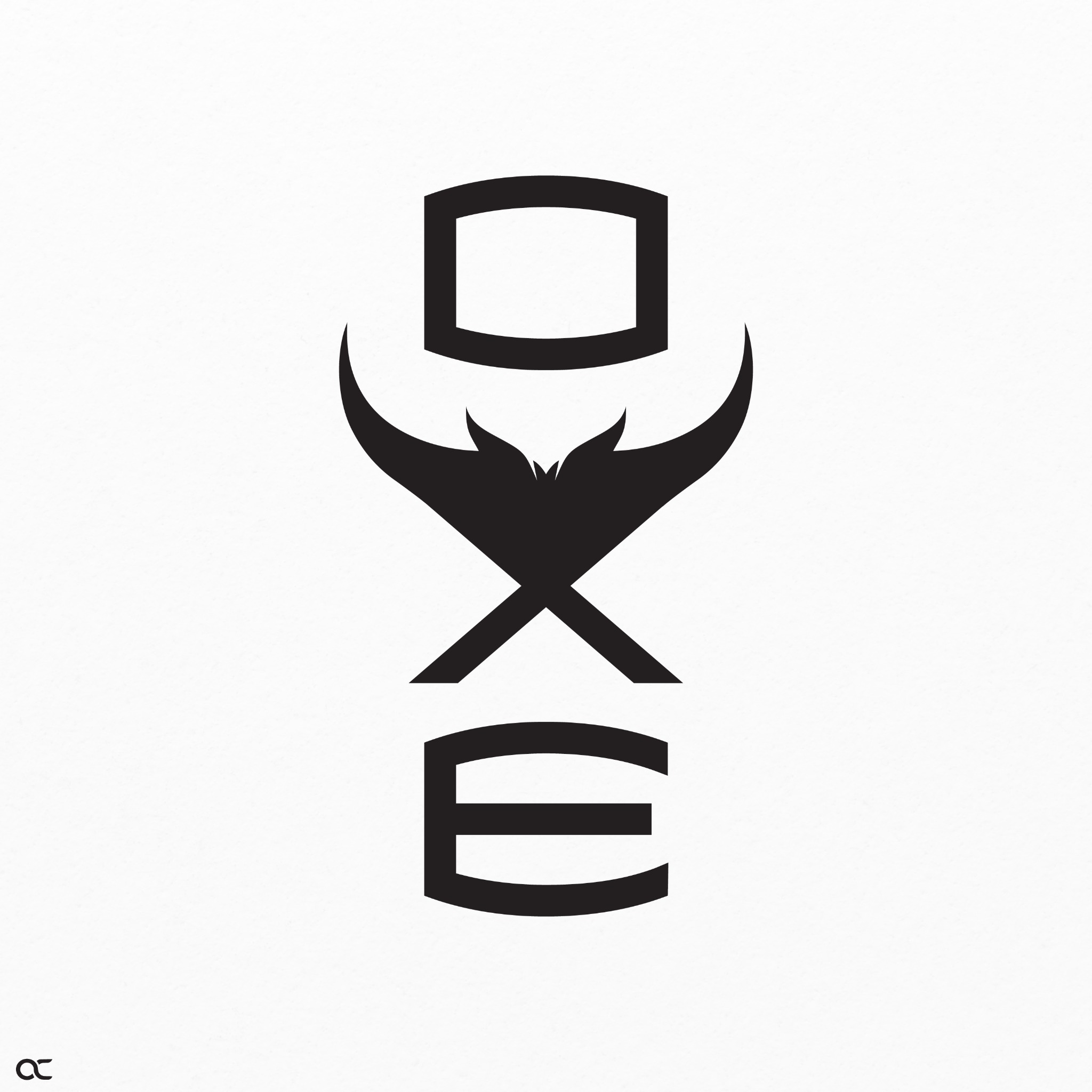 Czarno-białe logo firmy z abstrakcyjnym symbolem przypominającym skrzydła i literę E, umieszczone na białym tle.