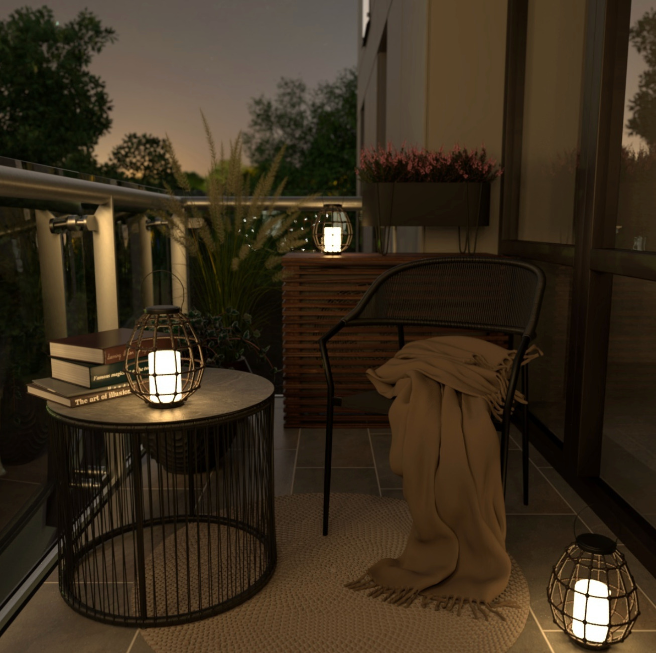Wieczorny relaks na balkonie: lampiony, pled na krześle, rośliny w donicach i książki na stoliku kawowym tworzą przytulną atmosferę.