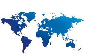 Stylizowana mapa świata w odcieniach niebieskiego, z wyraźnie zaznaczonymi kontynentami i oceanami, na białym tle.