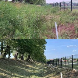 Twój Ogrodnik - Zdjęcie 'przed i po' rowu melioracyjnego: zarośnięty trawą i chwastami (góra), a następnie wykoszony i oczyszczony (dół), z widocznym ogrodzeniem w tle.