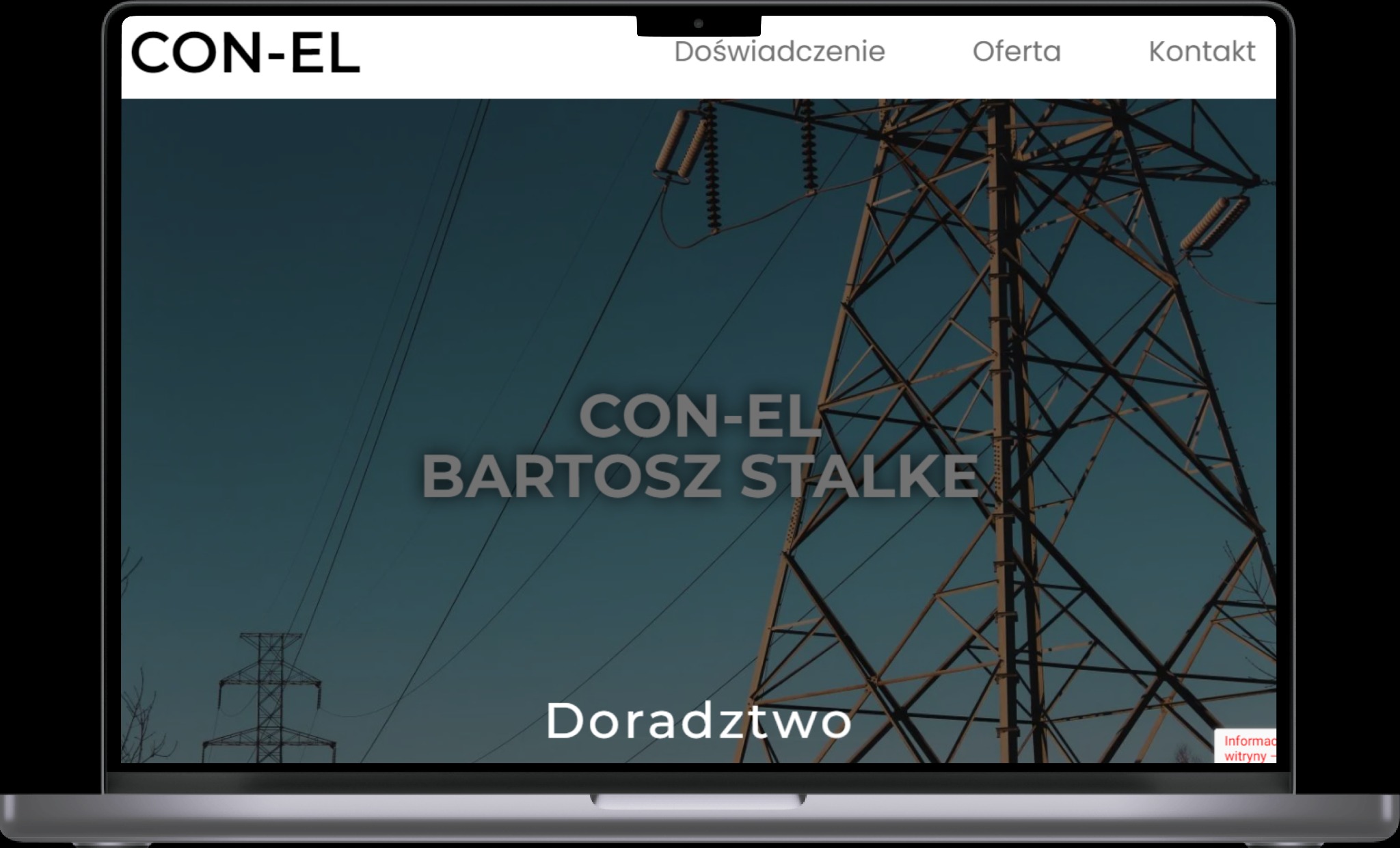 Laptop wyświetlający stronę internetową firmy CON-EL z motywem słupa wysokiego napięcia i hasłem 'Doradztwo'.