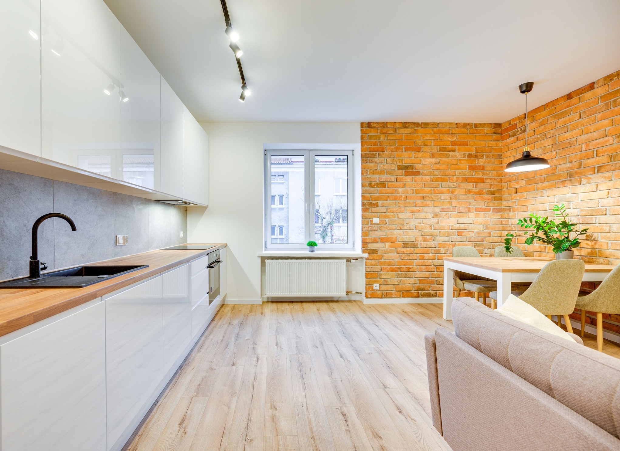 Montaż kuchni wraz ze sprzętem agd.