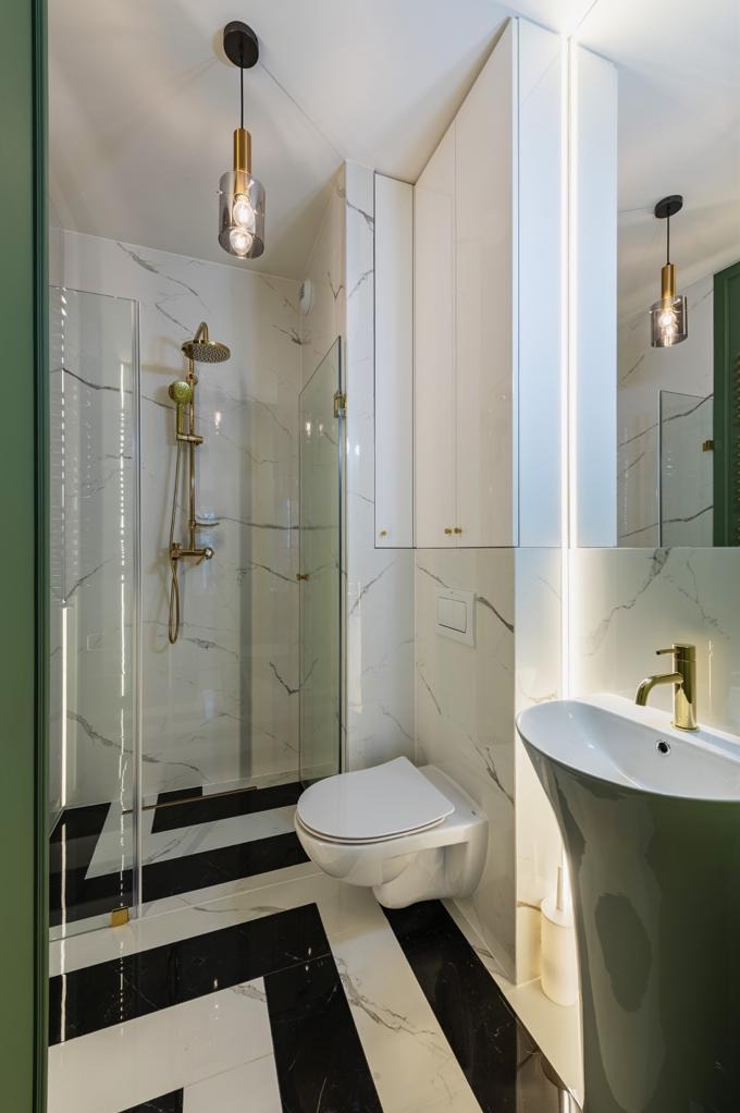 Realizacja Prac - Apartament (Ściany, Podłogi, Sufit, Stolarka Drzwiowa,Wyposażenie)