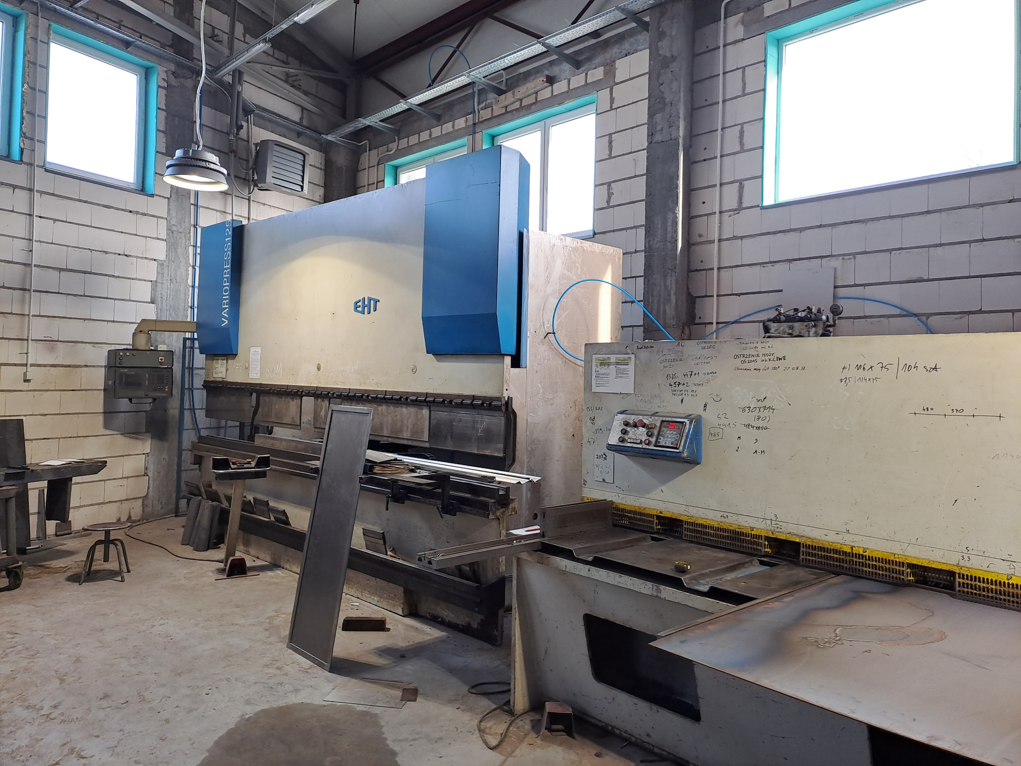 Prasa krawędziowa CNC 450cm ,Gilotyna CNC 600 cm