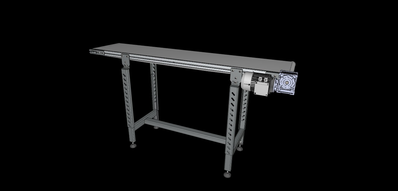 Wizualizacja 3D przenośnika taśmowego z regulowanymi nogami, silnikiem i przekładnią, na czarnym tle.