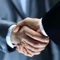 Udzielamy fachowego wsparcia w negocjacjach.