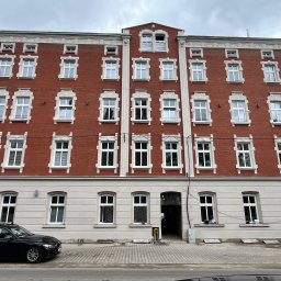 Fingo Renowacje Sp. z o.o. - elewacja frontowa kamienicy w Siemianowicach Śląskich