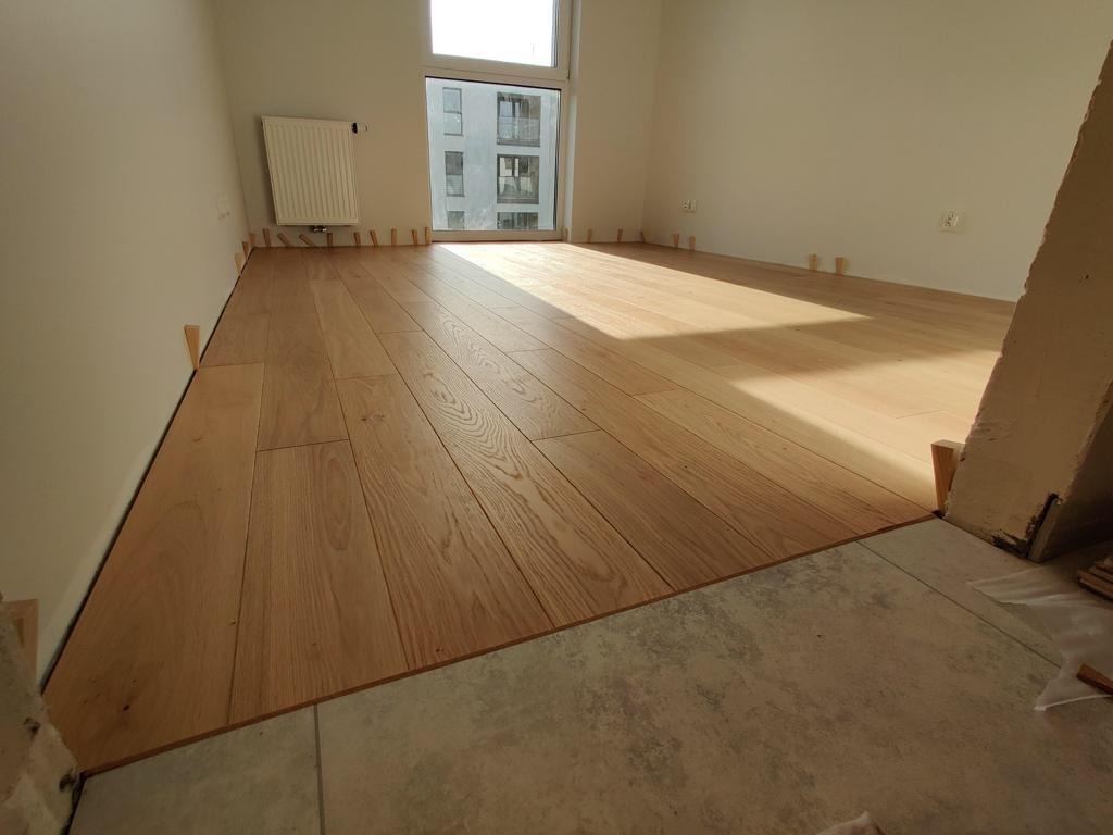 Pokój Toruń stan deweloperski