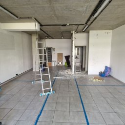 ODNOWA-Uslugi Remontowe Ihor Chornyi - Montaż wykładzin Kraków