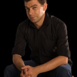 Krzysztof Polipowski - psycholog rozwojowy: 
- młodzieży,
- dorosłych,
- organizacji. 

CEO EfektywneZespoly.pl