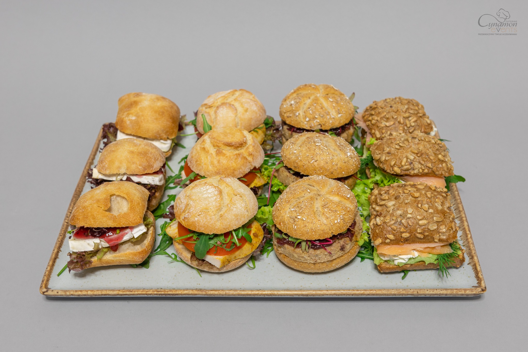 Mix bułeczek bankietowych 3 rodzaje – 12 sztuk