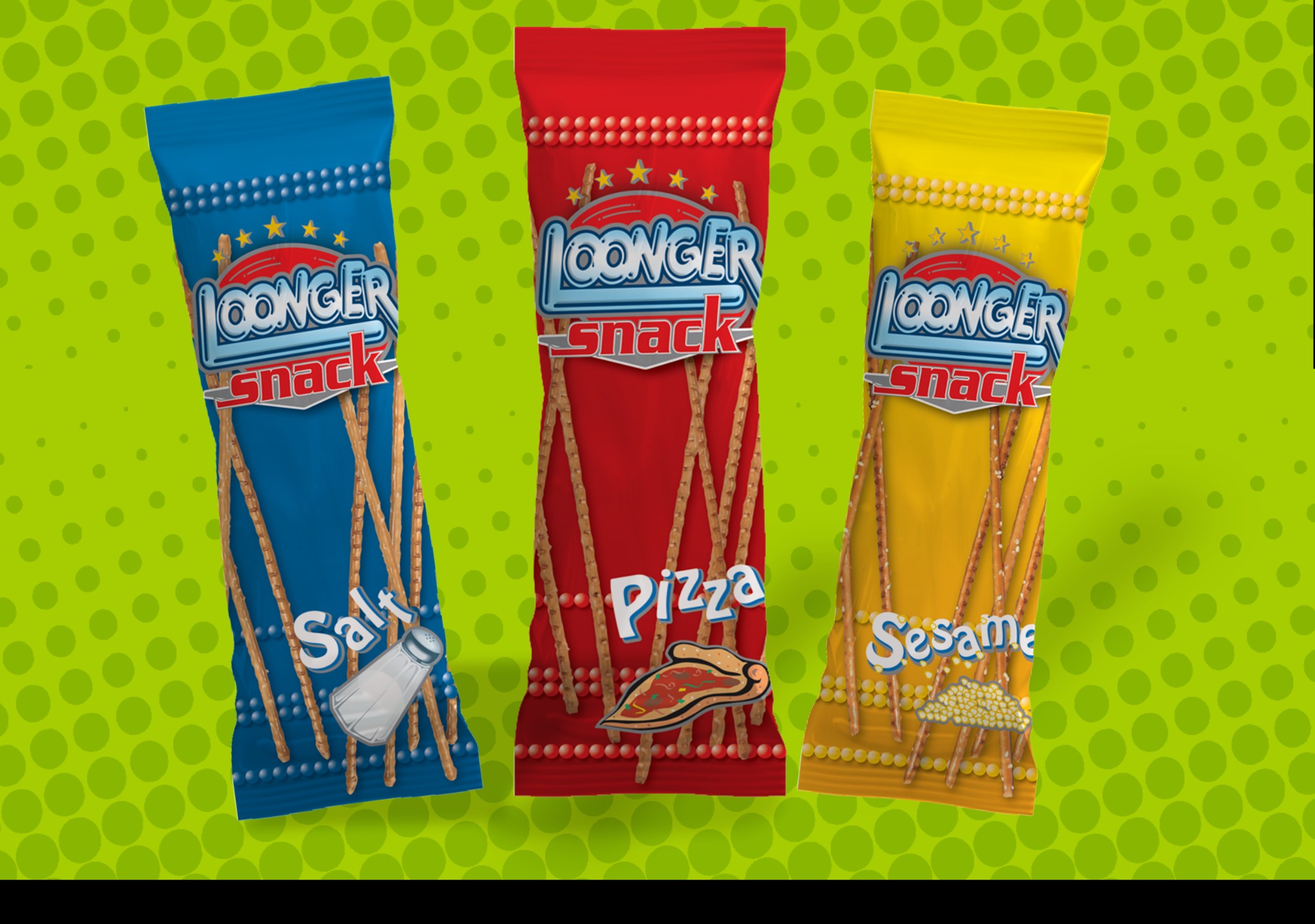 Trzy kolorowe opakowania przekąsek 'Loonger Snack' o smaku soli, pizzy i sezamu na zielonym tle w kropki.