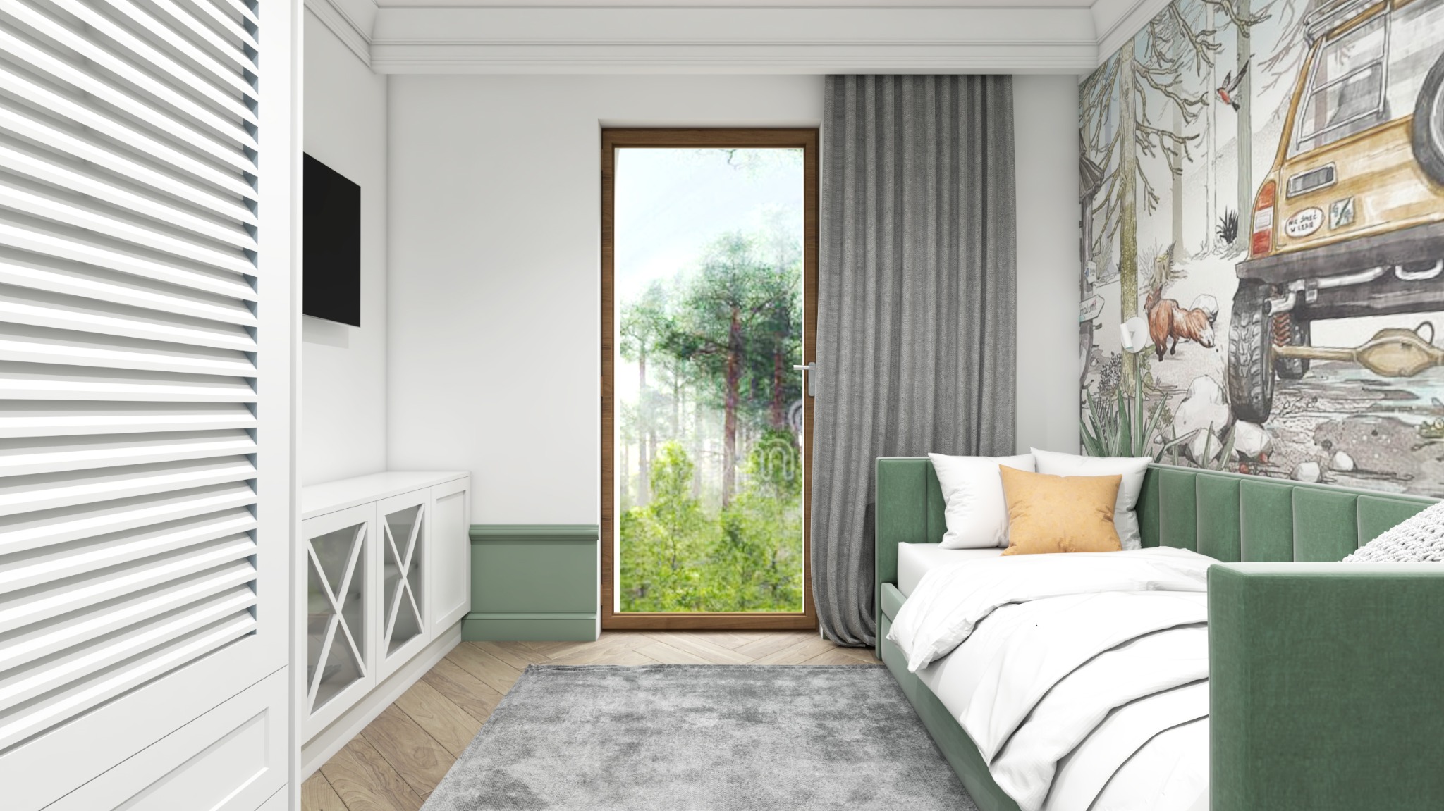 Pokój dziecięcy z zielonym łóżkiem, tapetą z motywem leśnym i samochodem terenowym, widok na las przez okno, biała szafa z żaluzjowymi drzwiami i szary dywan.