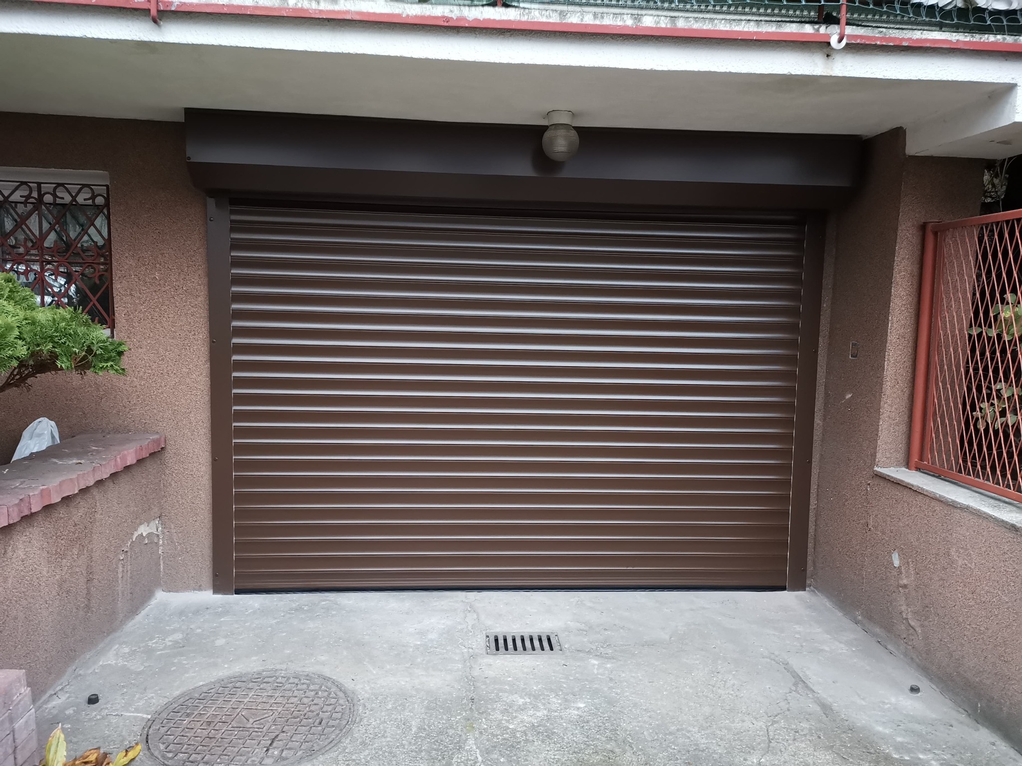 Brama garażowa rolowana