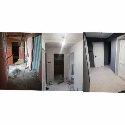 Kolaż przedstawiający trzy etapy prac wykończeniowych: surowy stan z odsłoniętymi instalacjami, stan po szpachlowaniu i zagruntowaniu, oraz efekt końcowy z pomalowanymi ścianami, położoną podłogą...