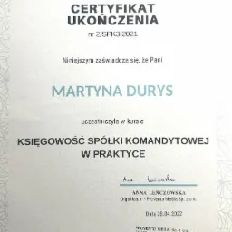Certyfikat ukończenia kursu 'Księgowość Spółki Komandytowej w Praktyce' dla Martyny Durys, wydany przez Szkołę Księgowości Provento Media Sp. z o.o. z Krakowa.