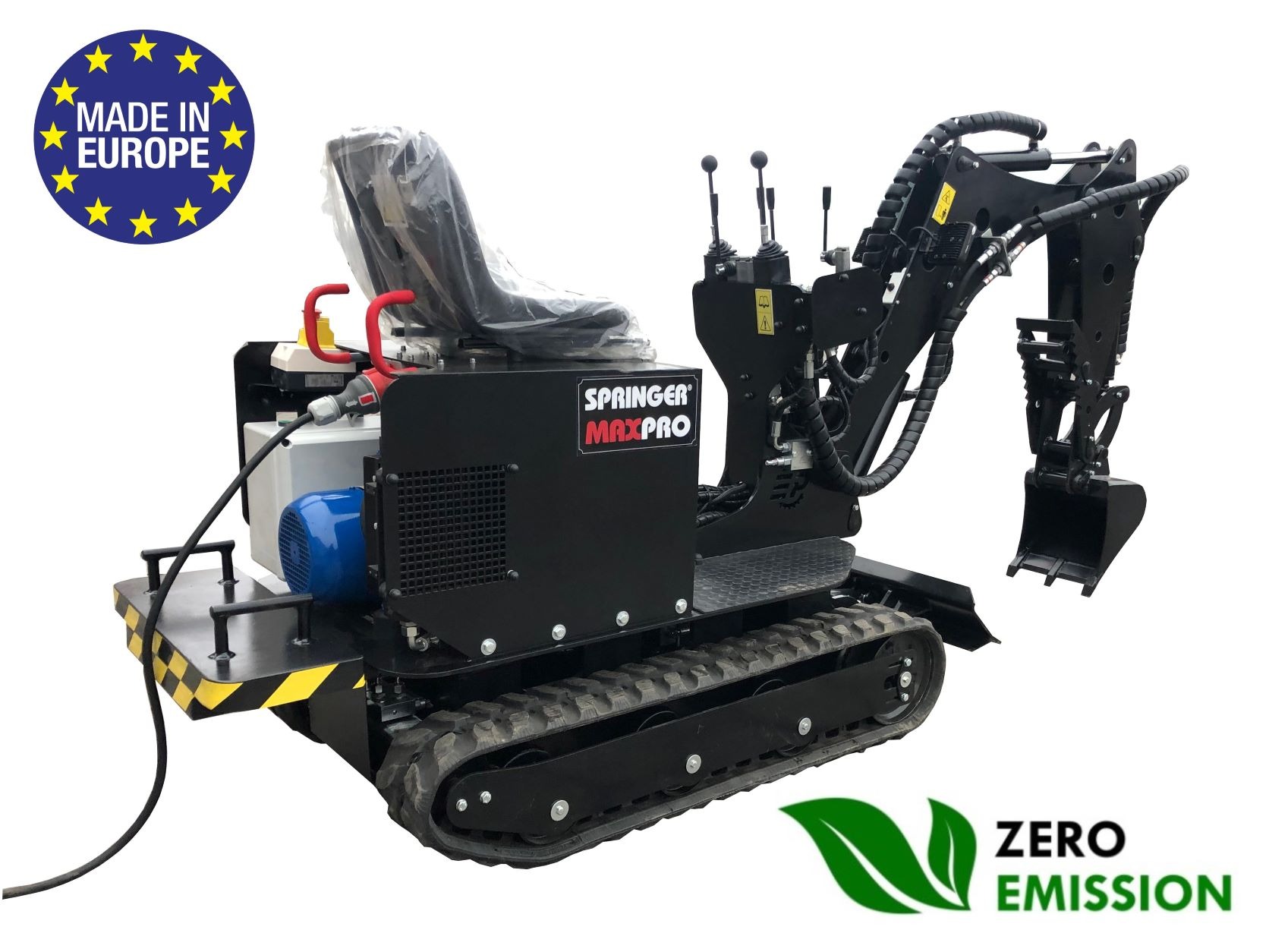 Czarna minikoparka Springer Max Pro z symbolem 'Made in Europe' i 'Zero Emission' na białym tle.