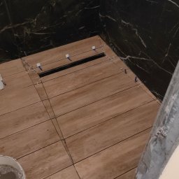 Etap drugi wykonania spadków odpływu liniowego