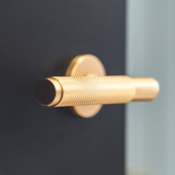 Bel-Pol partner Dekor. Podłogi Drzwi Panele Okna - Złota klamka styl retro. Bel-Pol partner Dekor