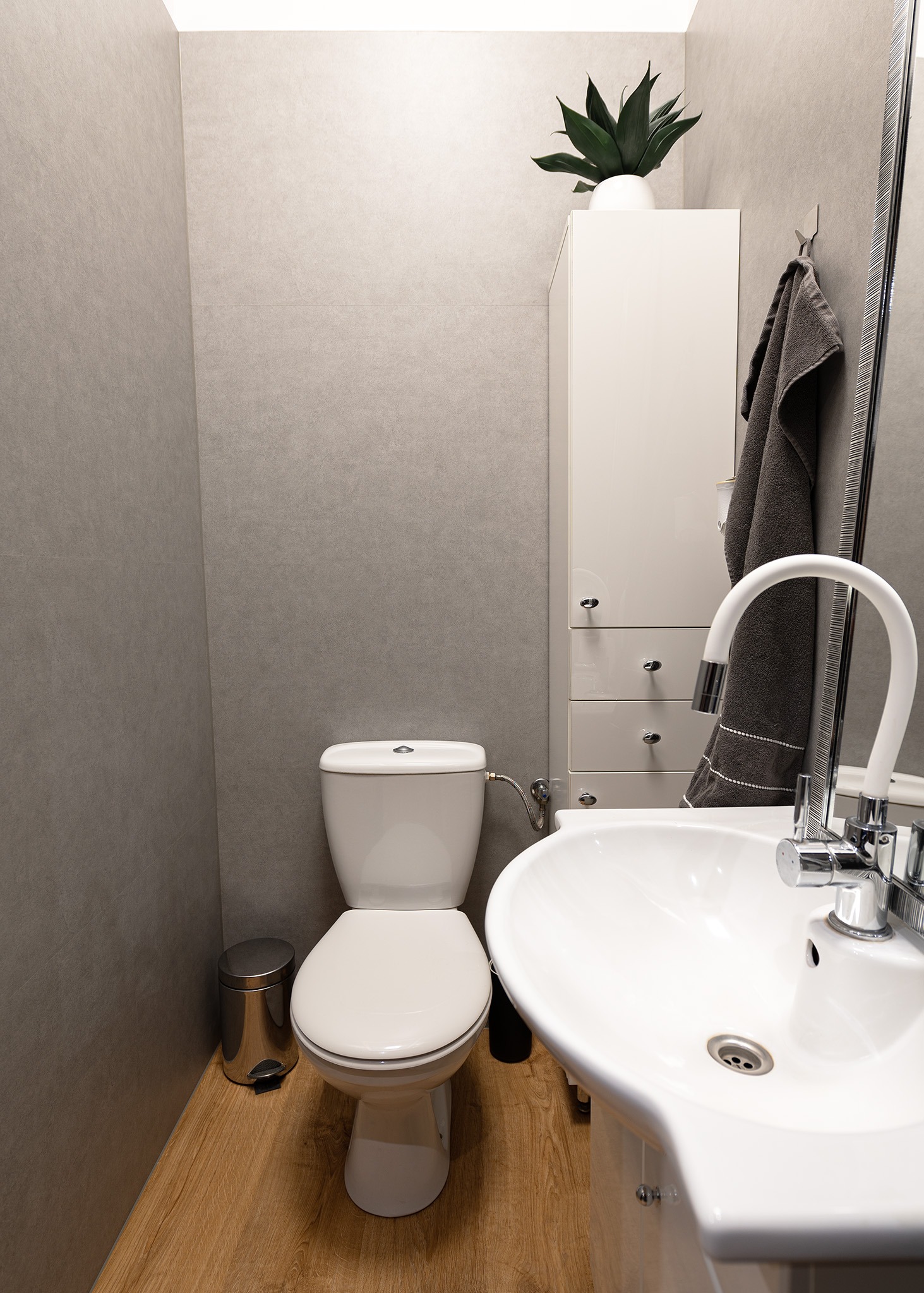 Ściana SPC. Panele ścienne wodoodporne.