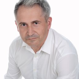 Piotr Kukla
Specjalista ds. nieruchomości
Nr licencji: 27788