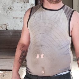 Oferuje wycinkę drzew oraz wywóz śmieć sprzątanie posesji oraz wiele innych usług