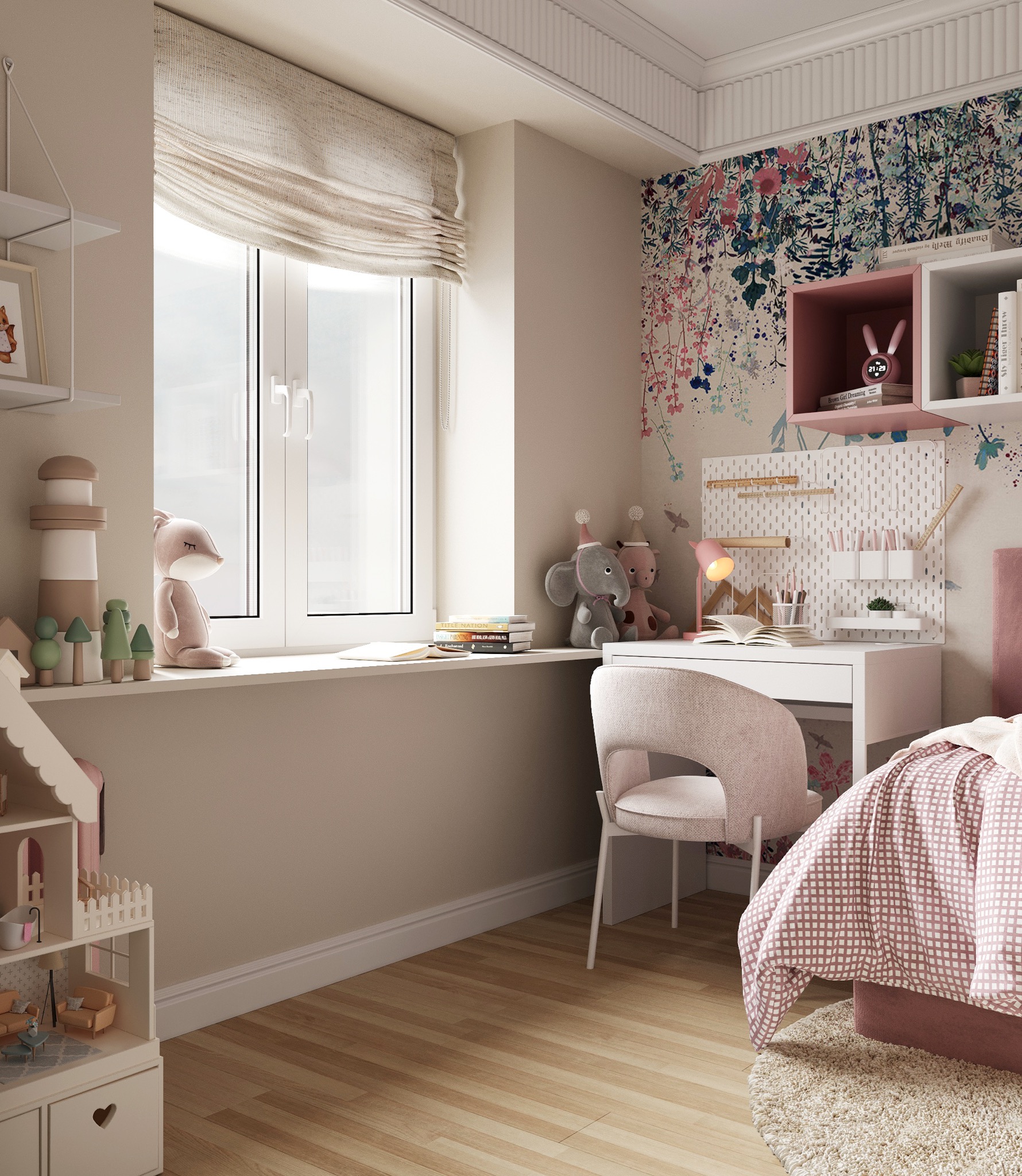 Pokój dziecięcy z biurkiem, krzesłem i łóżkiem w pastelowych kolorach, zabawki na parapecie, tapeta w kwiaty i białe meble.