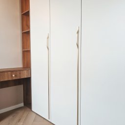 Make Me Woody Konrad Klimiuk - 