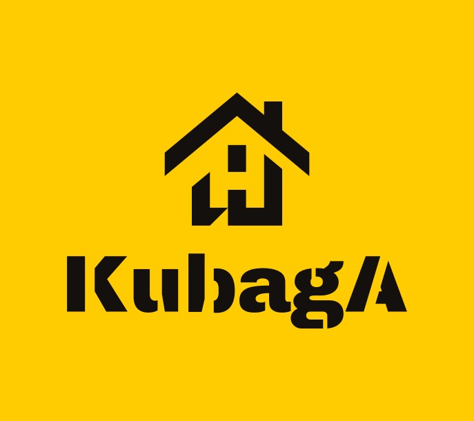 Czarne logo firmy budowlanej Kubaga z symbolem domu na intensywnie żółtym tle.