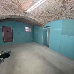 Tomasz Orłowski - Murarz Prudnik